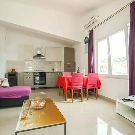 Damir Apartment Zaglav
